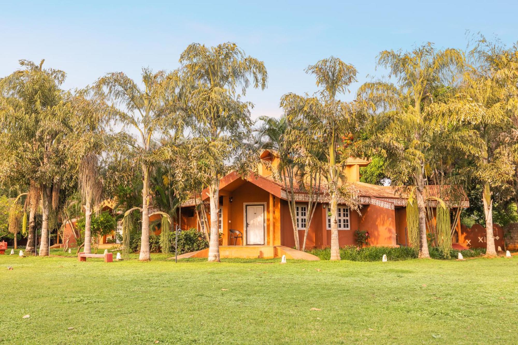 Vijayshree Resort, האמפי מראה חיצוני תמונה